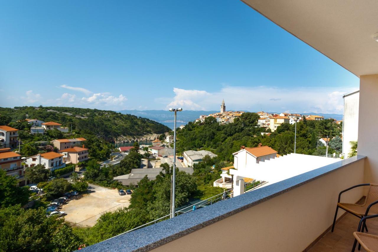 Villa Mirela Apartment Vrbnik Exterior photo